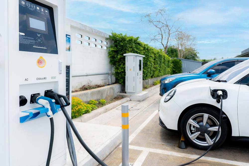 Installer des bornes de recharge pour voiture électrique en entreprise